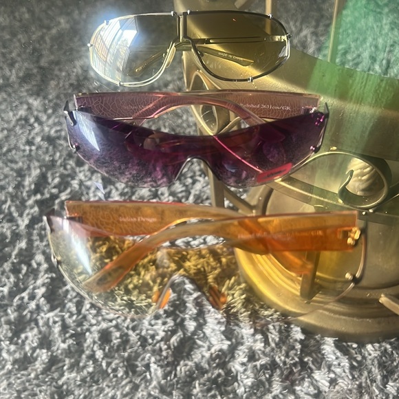 Sunglasses - Picture 2 of 2